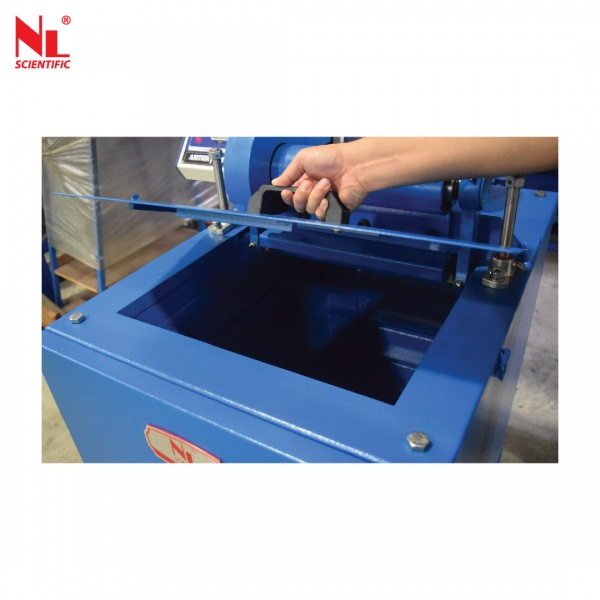 Screen Shaker (Door Type) 